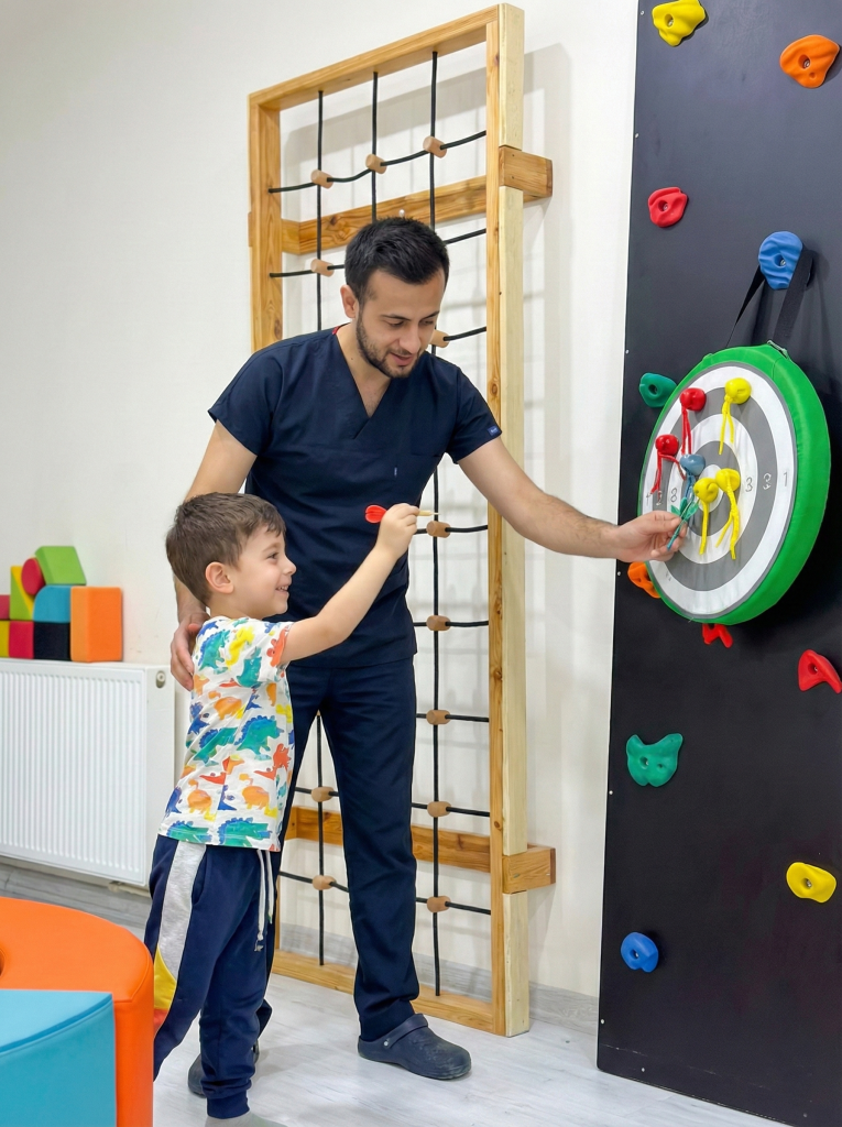 roza akademi ergoterapi beylikdüzü fizyoterapi